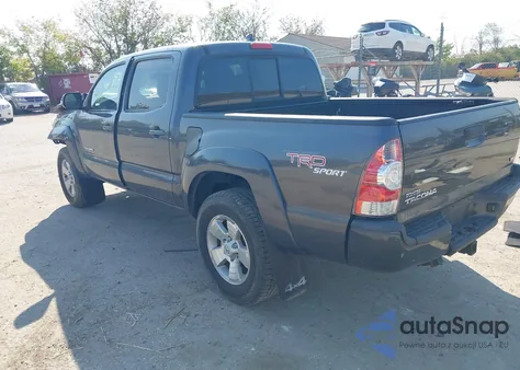 2013 Toyota Tacoma Base V6 z USA, uszkodzony, nr VIN 3TMLU4EN2DM129101
